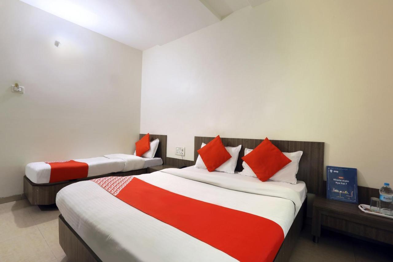 Oyo 4198 Hotel Shri Sai Murli Shirdi Esterno foto