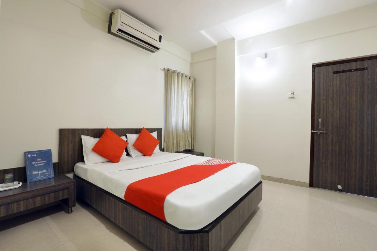 Oyo 4198 Hotel Shri Sai Murli Shirdi Esterno foto