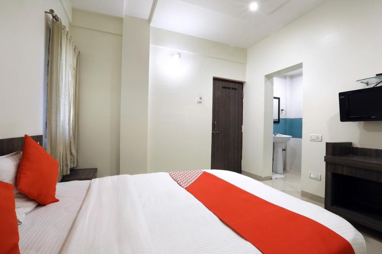 Oyo 4198 Hotel Shri Sai Murli Shirdi Esterno foto
